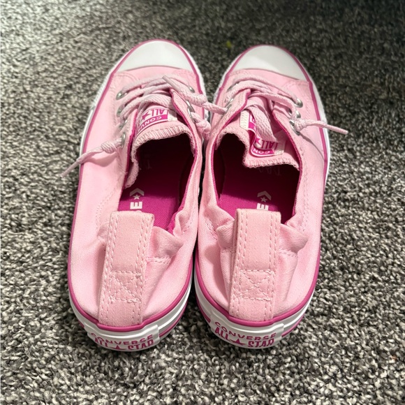 Converse Pink low top Chucks - Picture 3 of 7